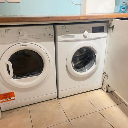 Great Value London Apartment With Garden In Tufnell Park Near Emirates Stadium And 10 Mins To Kings Cross ภายนอก รูปภาพ